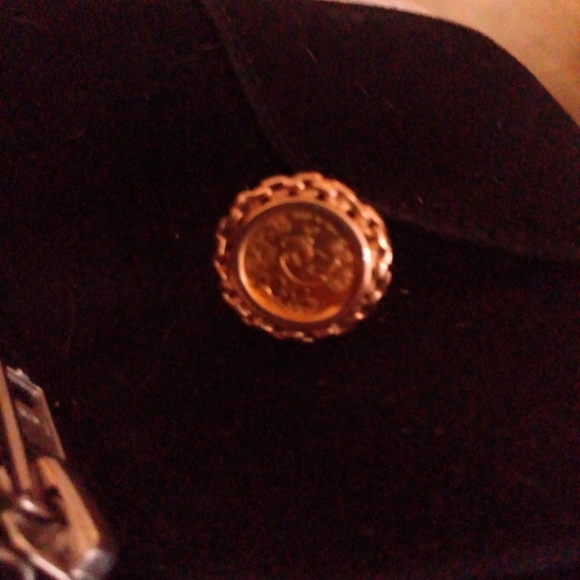 Selling my old jewelry taking offers - Picture 14 of 16